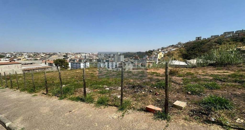 Lote no bairro Arvoredo II