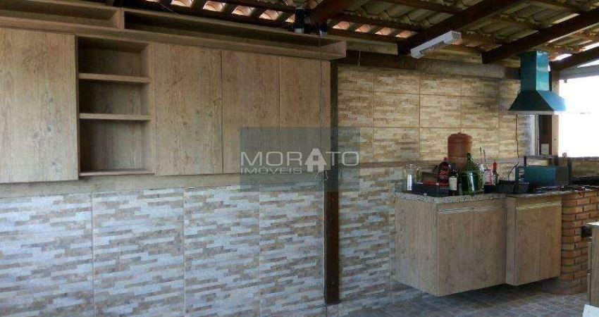 Cobertura 2 Quartos, 1 Vaga de Garagem, no Bairro Cabral