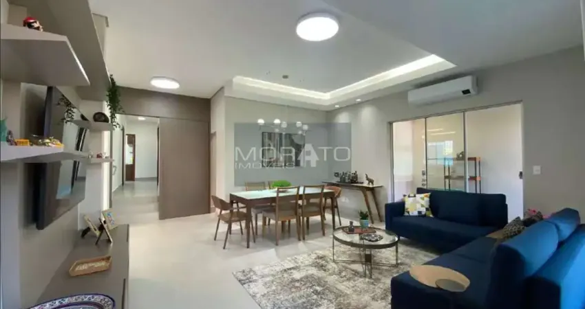 Casa 4 quartos, 2 vagas, à venda no bairro Liberdade