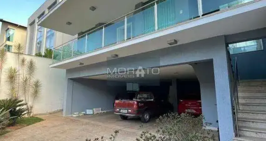 Casa 4 Quartos, Suíte Máster, 8 Vagas de garagem no Bairro Paquetá