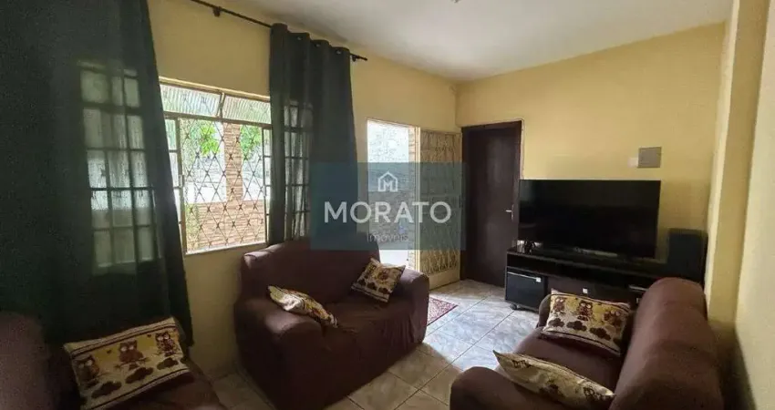 Casa com 3 quartos sendo 1 suíte sendo 4 vagas no Bairro Coqueiros.