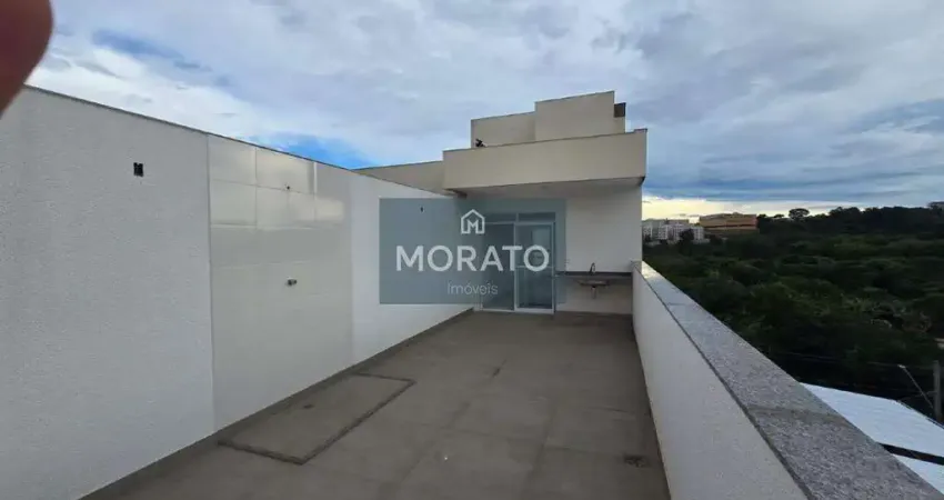 Cobertura de 2 quartos Suíte 2 vagas de garagem e um espaço externo muito amplo Alvorada