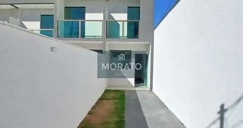 Casa 2 Quartos, 1 Suíte, 2 Vagas de Garagem, no Bairro Glória