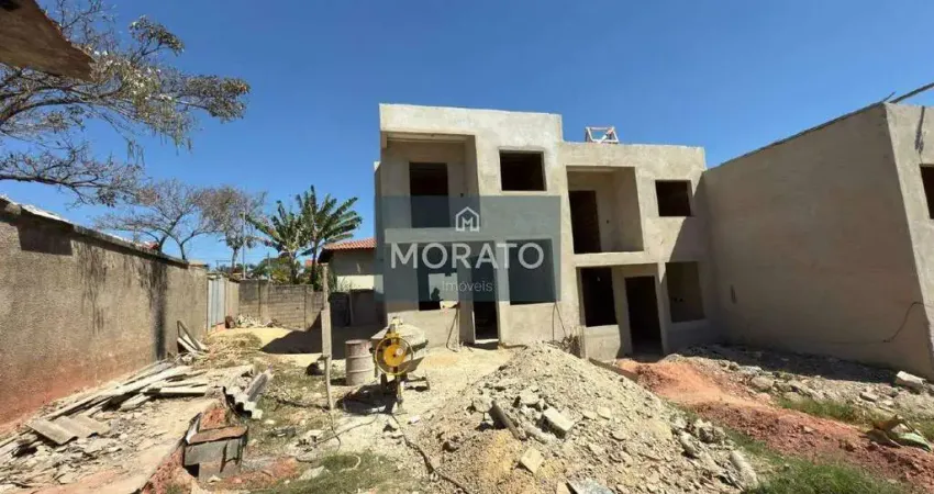 Casa com 3 quartos à venda na Rua Jornalista João Augusto, --, Céu Azul, Belo Horizonte