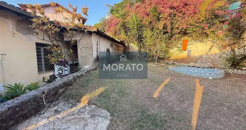 Casa com 3 quartos, 2 banheiros, 2 vagas de garagem no bairro indaiá