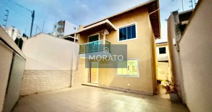 Casa com 3 quartos sendo 1 suíte com 3 vagas de garagem no bairro europa.