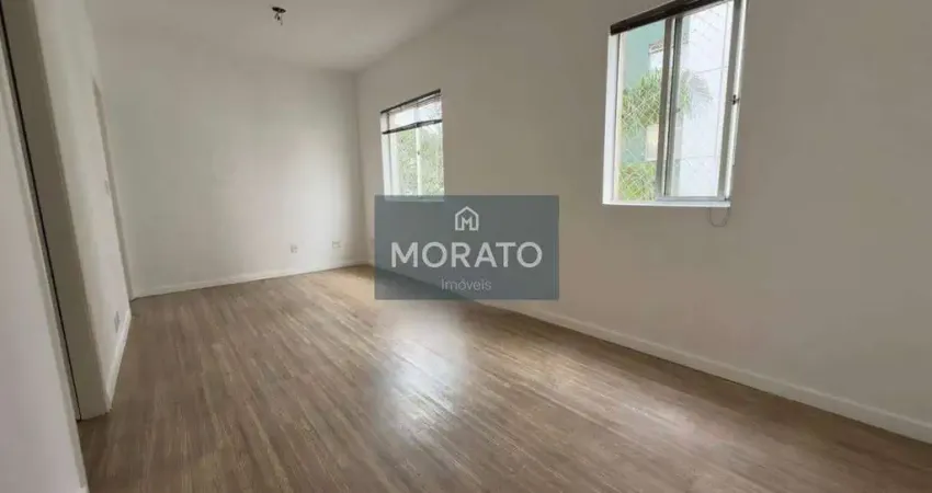 Apartamento com 3 quartos sendo 1 suíte com 2 vagas de garagem no bairro santa rosa.
