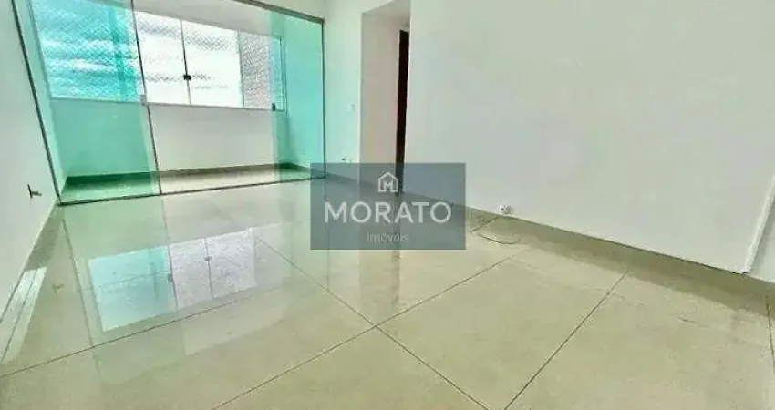 Apartamento com 3 quartos sendo 1 suíte com 2 vagas de garagem no bairro santa rosa.