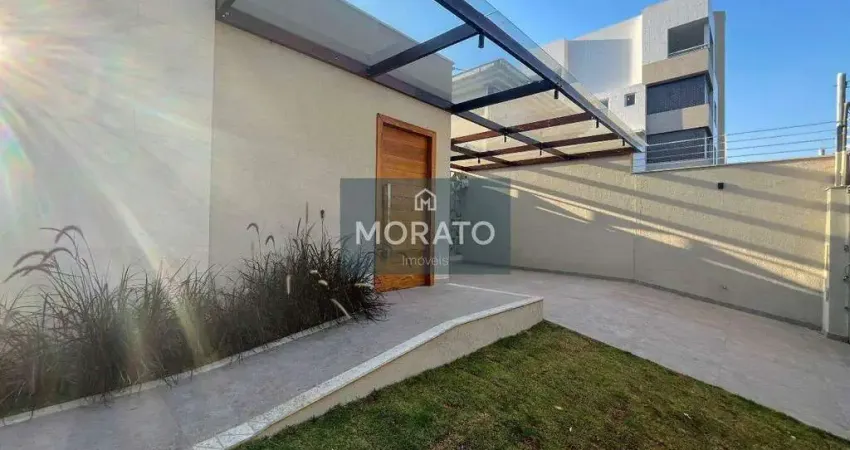 Casa com 3 quartos sendo 1 suíte com 3 vagas de garagem no bairro dona clara.