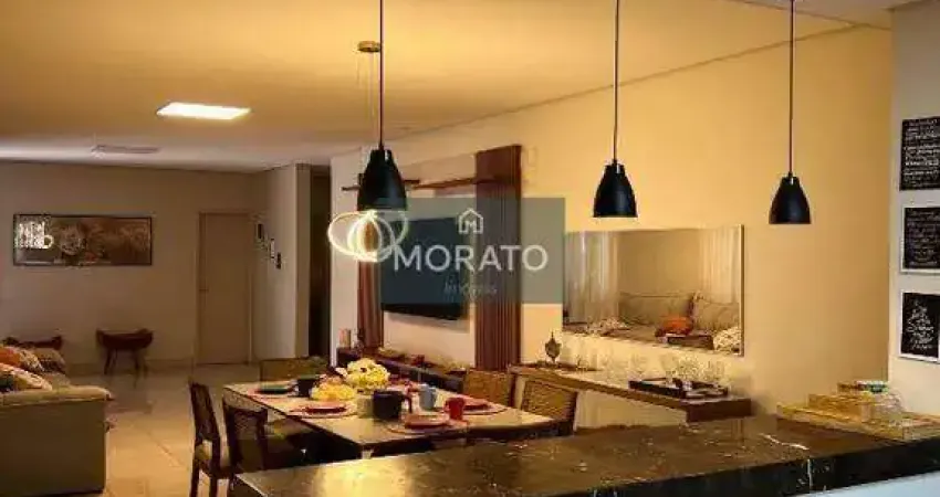 Casa com 4 quartos sendo 2 suítes com 5 vagas de garagem no bairro novo progresso.