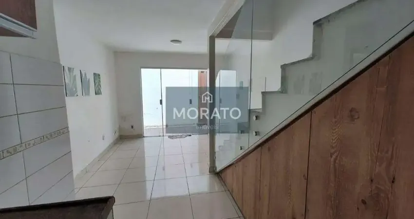 Casa com 5 quartos sendo 1 suíte com 4 vagas no bairro alípio de melo.