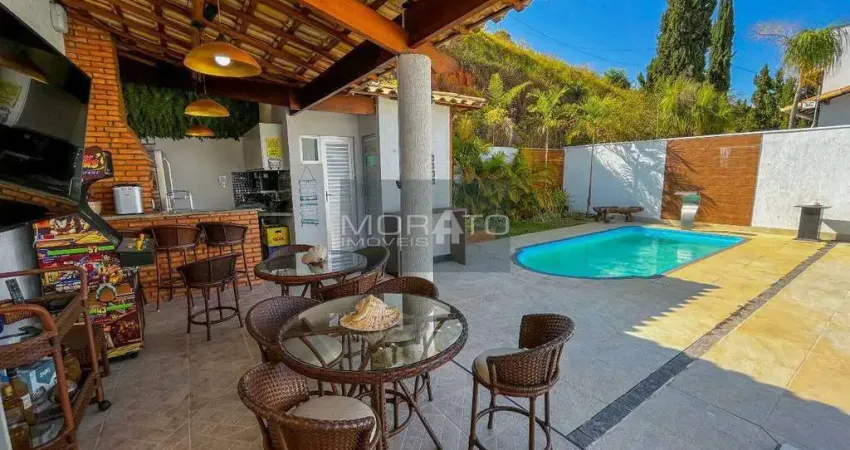 Casa de 4 quartos, 4 vagas à venda no condomínio fazenda da serra