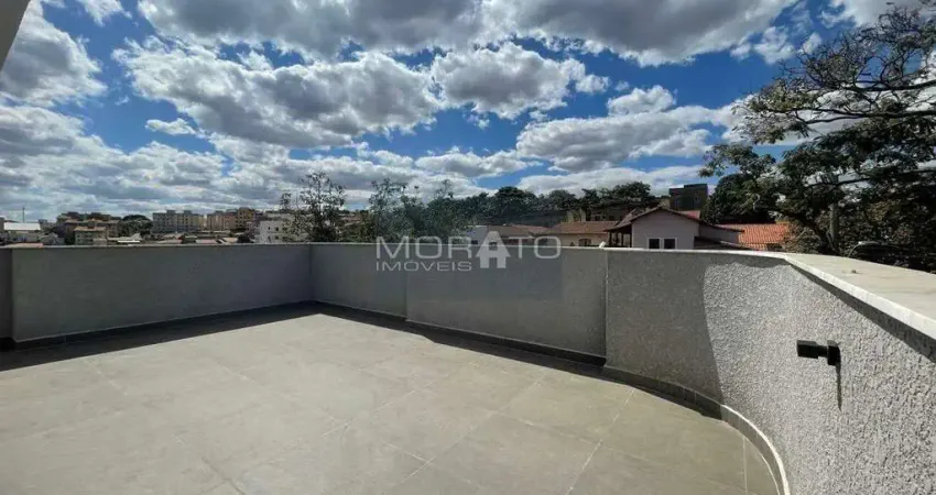 Cobertura no santa mônica, 3 quartos , 2 banheiros , 1 suíte , 2 vagas de garagem