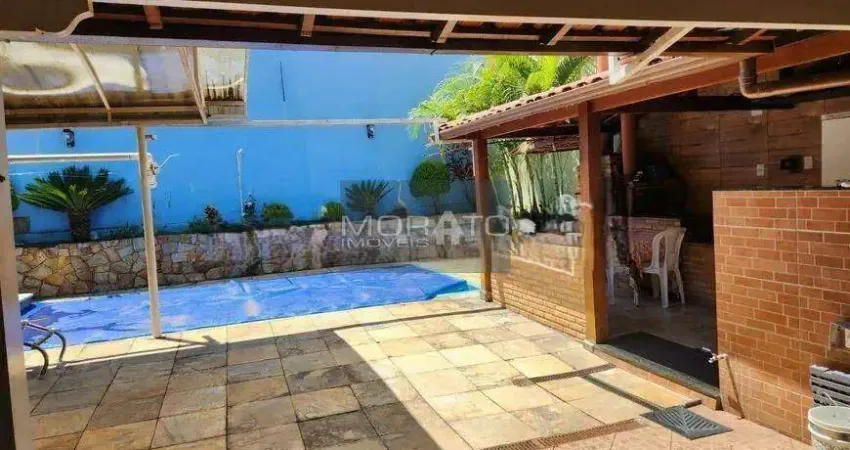 Casa 4 quartos, 1 suíte, 4 vagas, castelo - belo horizonte/mg