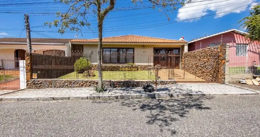 Casa térrea à venda no Bacacheri