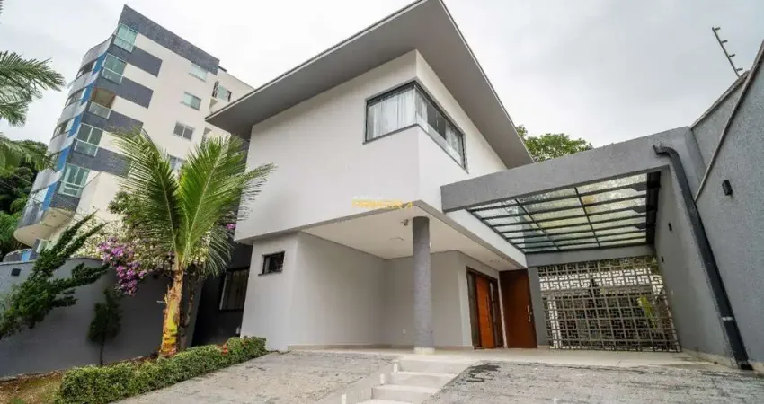 Casa com 3 quartos à venda na Rua Valdevino Vieira Cordeiros, 278, Ressacada, Itajaí