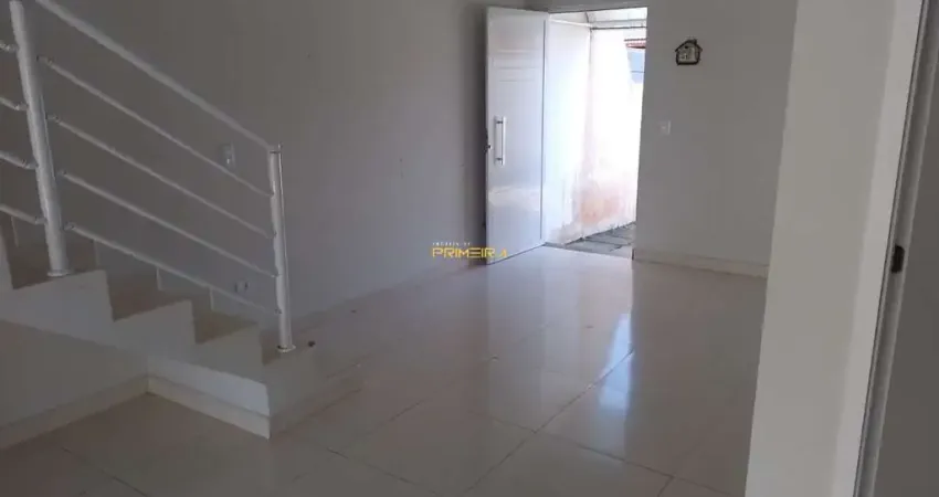 Casa com 3 quartos à venda na Rua Cornélio Kloster, 2, Centro, Guaratuba