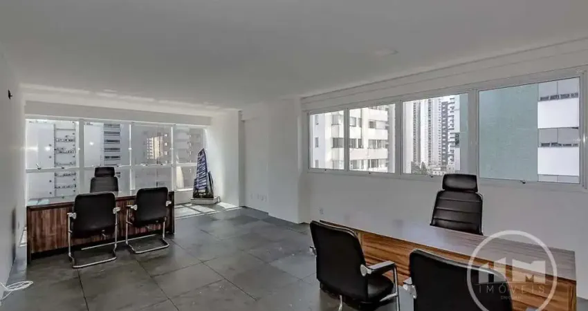 Sala comercial para alugar na Rua Arthur Max Dôose, 183, Pioneiros, Balneário Camboriú