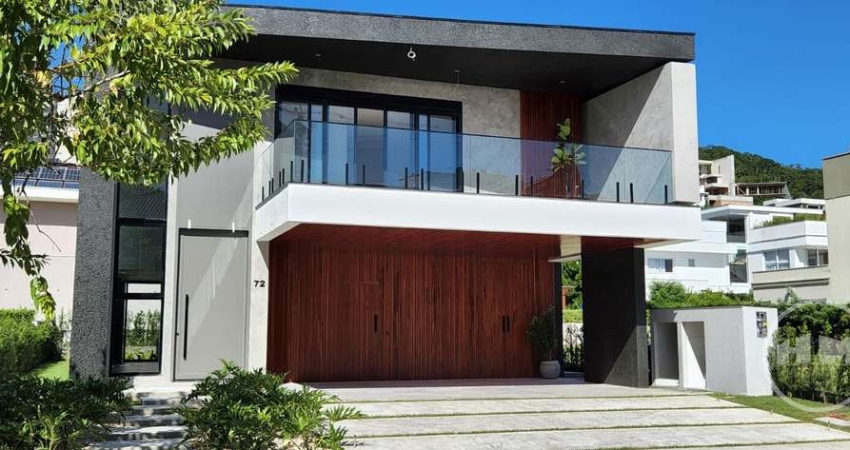 Casa com 5 quartos à venda na Avenida Marcio Ferreira de Mello e Silva, 55, Praia Brava, Itajaí