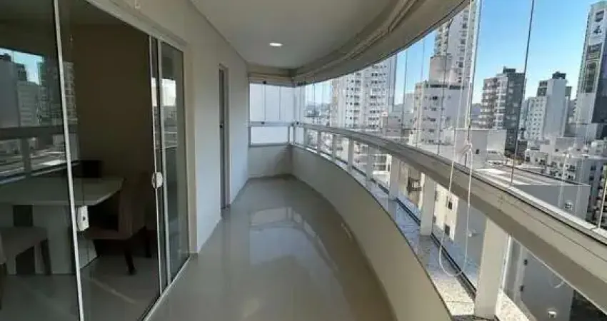 Apartamento com 3 quartos para alugar na Rua 916, 57, Centro, Balneário Camboriú