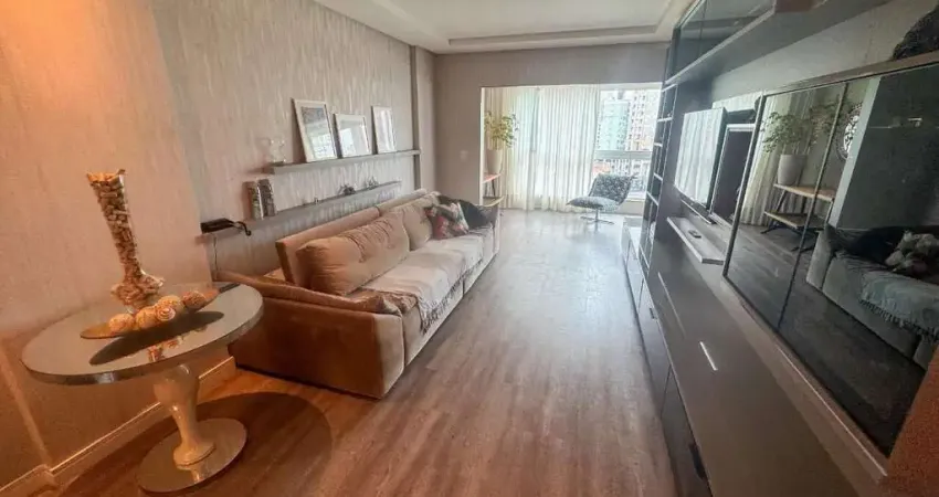 Apartamento mobiliado de 139 m² no centro de balneário camboriú