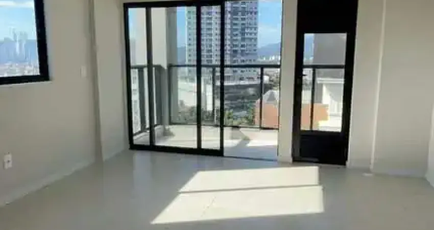 Apartamento 2 dormitórios com 2 suítes, varanda gourmet e 1 vaga em camboriú (tabuleiro/monte alegre)