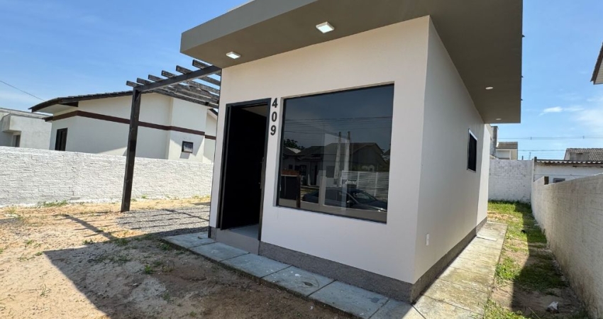 Casa com 1 quarto à venda na Avenida Getúlio Vargas, 409, Caverazinho, Araranguá