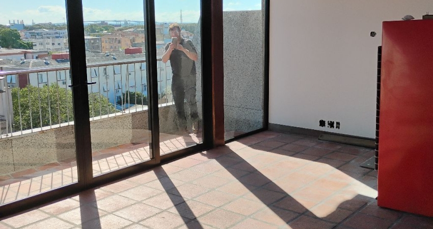 Sala comercial com 2 salas para alugar na Avenida Benjamin Constant, 1534, São João, Porto Alegre