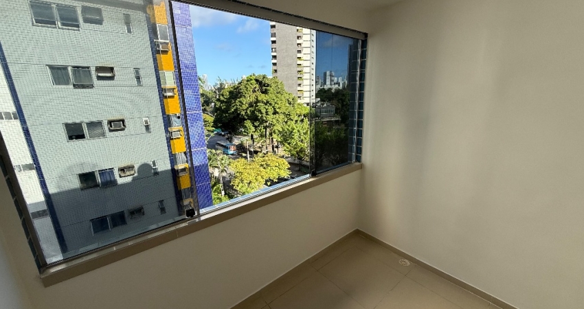 Vendo apartamento no Parnamirim com 3 quartos 1 suite