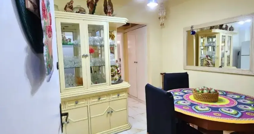 Apartamento arejado, completo, pronto para morar ou realizar seu sonho de ter um imovél na praia!!