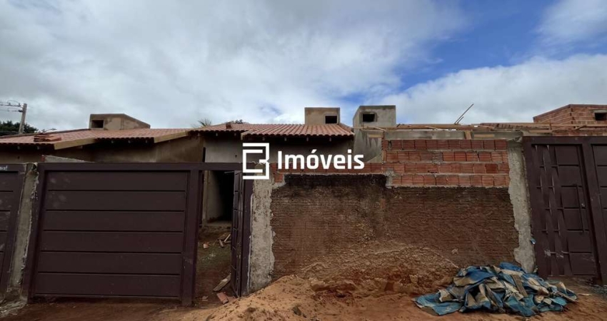 Casa com 2 quartos à venda na Rua Urariocara, Jardim Colúmbia, Campo Grande