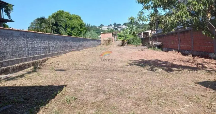 Terreno plano, todo murado, bairro Rondônia, Novo Hamburgo-RS