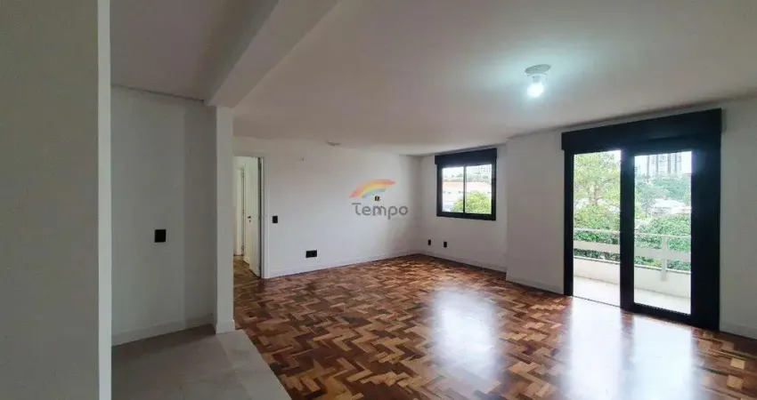 Apartamento reformado com 03 dormitórios no bairro Vila Nova em Novo Hamburgo.
