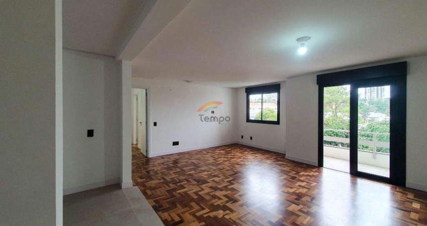 Apartamento reformado com 03 dormitórios no bairro Vila Nova em Novo Hamburgo.