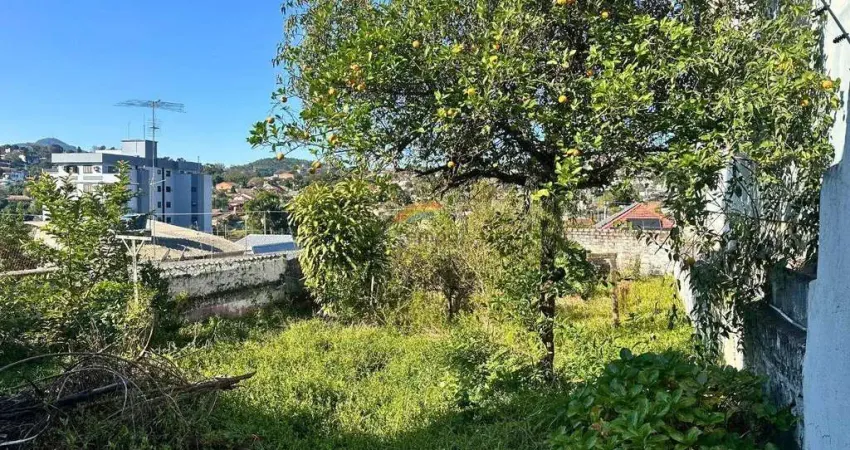 TERRENO COM CASA 430M² - BAIRRO GUARANI - Novo Hamburgo