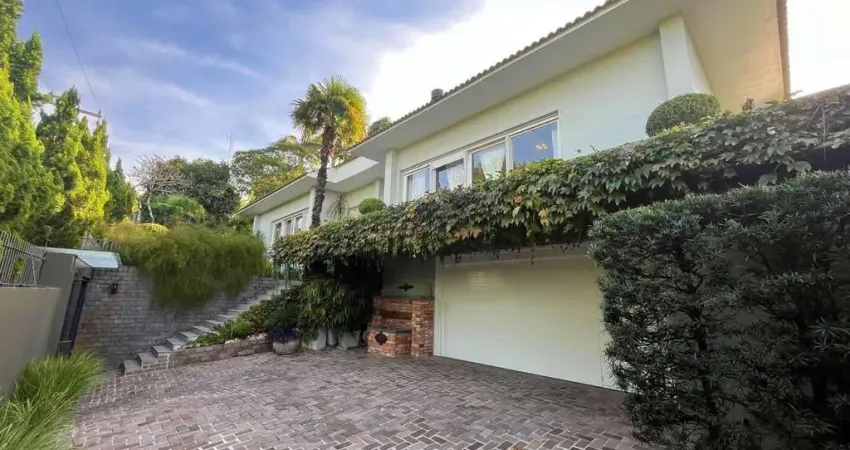 Casa com 4 suítes à venda, 349 m² construídos - Primavera - Novo Hamburgo/RS