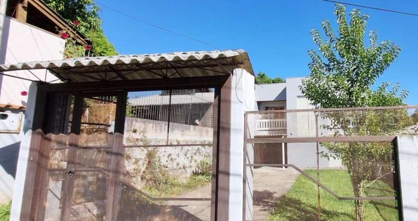 Casa Residencial de 3 quartos no bairro Petrópolis