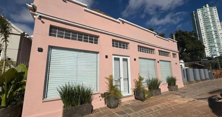 Casa comercial em espaço gastronômico no Hamburgo Velho em Novo Hamburgo/RS