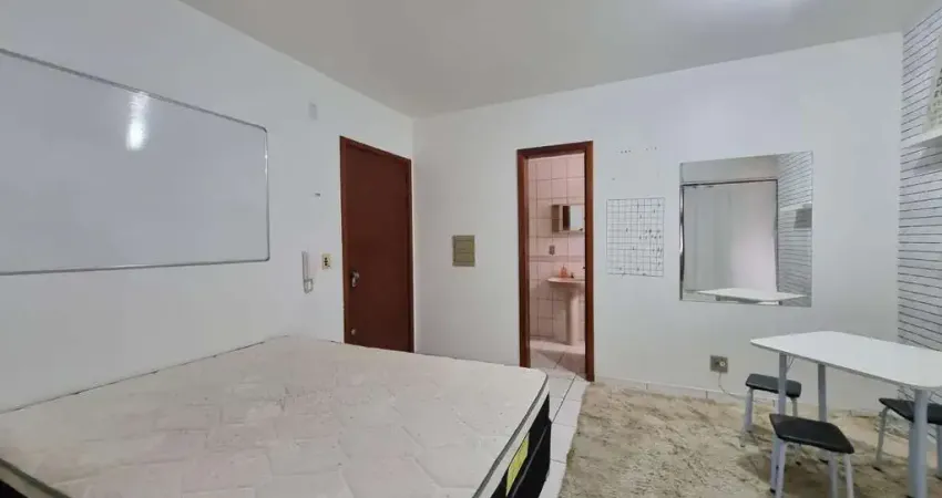 Kitnet / Stúdio para alugar no Guarani, Novo Hamburgo