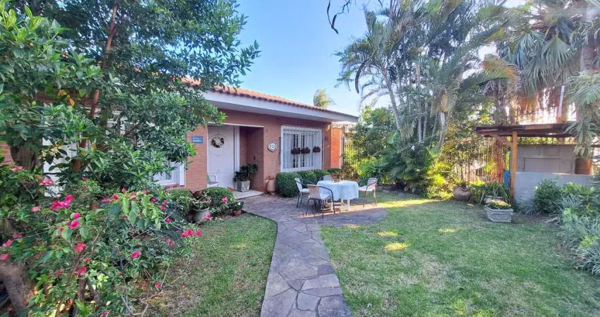 Casa com 4 quartos à venda na Vila Nova, Novo Hamburgo 