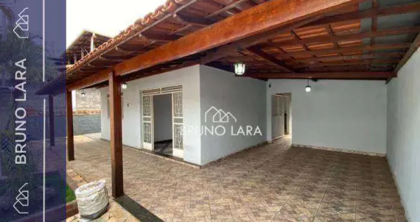 Casa com 2 quartos à venda na Rua Cristo Rei, 10, Cachoeira, Sarzedo