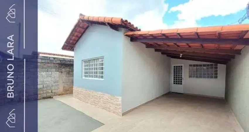 Casa disponível para locação no bairro Resplendor, Igarapé-MG.