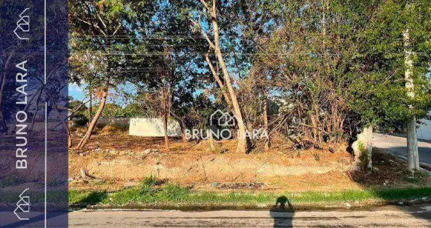 Terreno à venda na Rua Pio XII, 1820, Alvorada, Betim