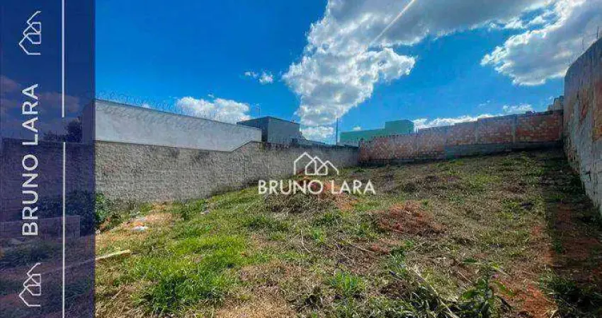 Terreno à venda na Rua Doná Teresa Cristina, 711, Pousada Del Rei, Igarapé