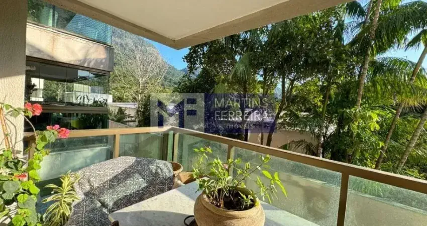 A Martins Ferreira Imóveis traz um excelente apartamento com varanda, tendo uma vista para a área v