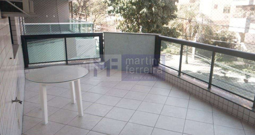 A Martins Ferreira Imóveis oferece: Excelente apartamento com ótima varanda, localização privilegia