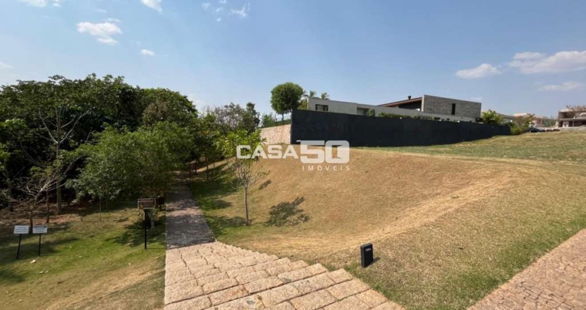 Terreno em condomínio fechado à venda na Rua Caio Prado Junior, 100, Loteamento Residencial Pedra Alta (Sousas), Campinas
