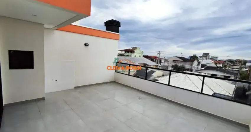 Apartamento Tipo Cobertura com 3 Quartos a 100 metros do Mar
