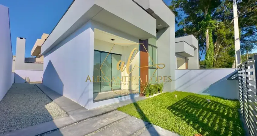 Casa com Amplo espaço de Terreno na Quinta dos Açorianos em Barra Velha-SC