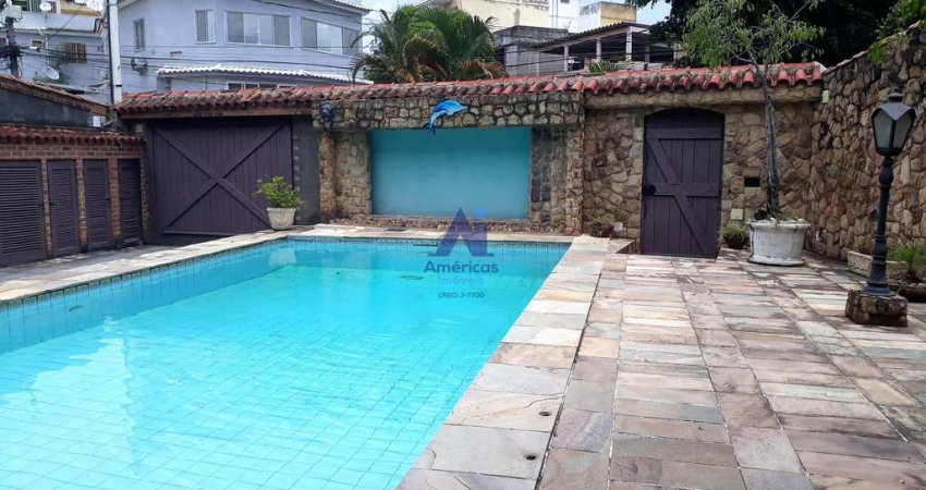 Casa comercial com 3 salas à venda na Rua Estrela do Sul, Curicica, Rio de Janeiro